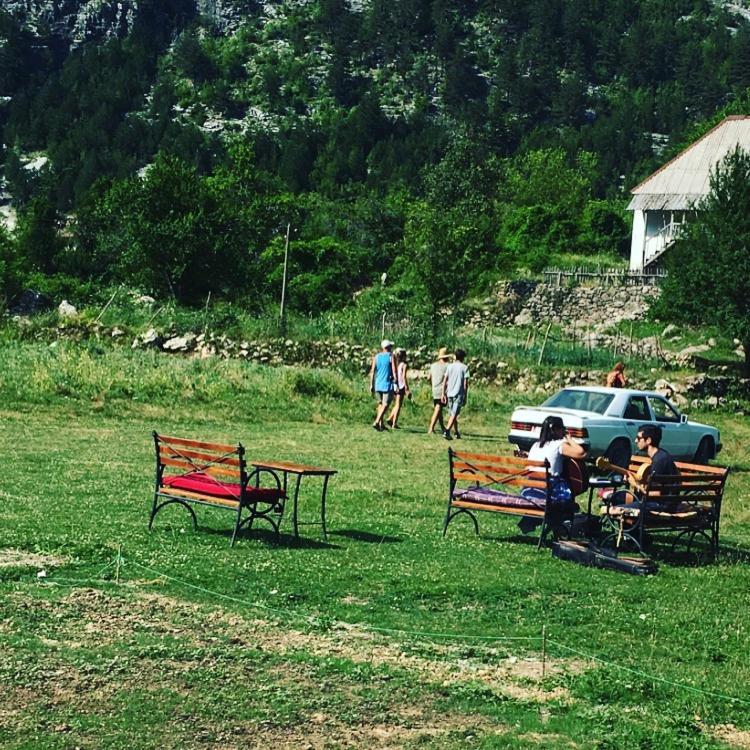 Hotel Bujtina Dreni Theth Exteriér fotografie