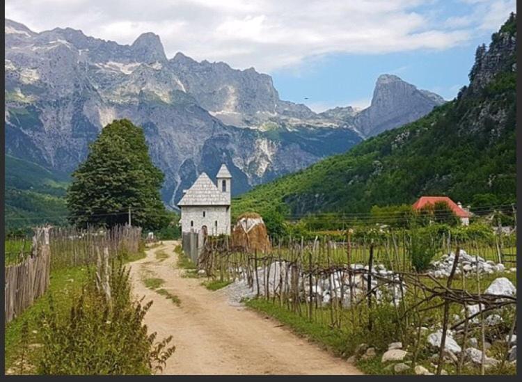 Hotel Bujtina Dreni Theth Exteriér fotografie